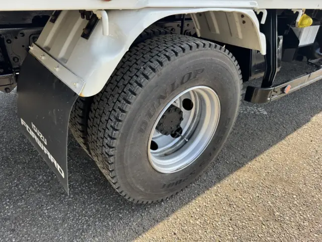 いすゞ フォワード 2RG-FRR90S2(2WD)の写真48