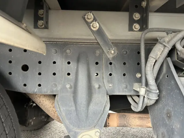 三菱 キャンター TPG-FBA50(2WD)の写真19