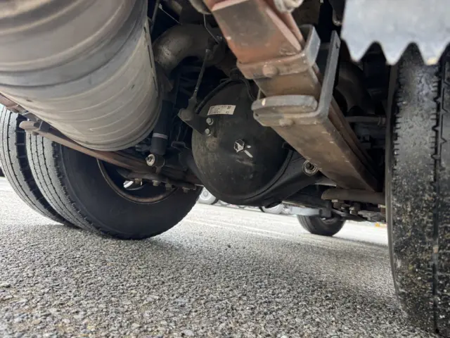 三菱 キャンター 2PG-FBAV0(2WD)の写真19