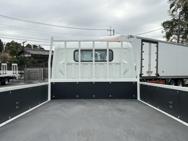 三菱 キャンター 2RG-FEB80(2WD)の写真13