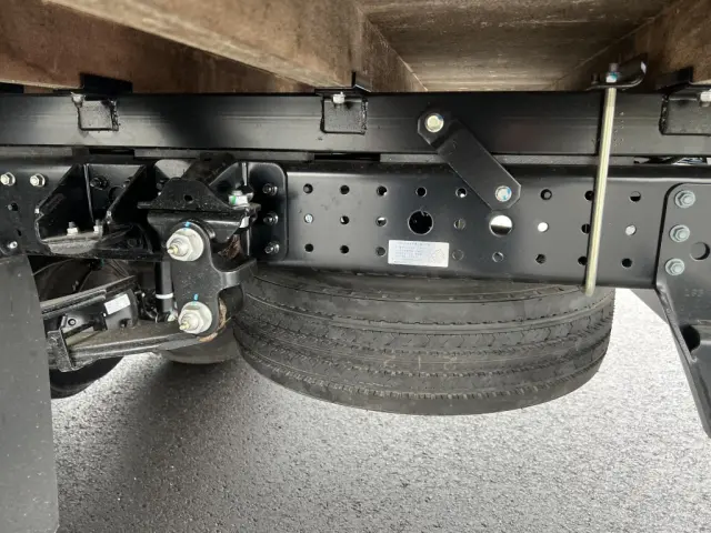 三菱 キャンター 2RG-FEB80(2WD)の写真18