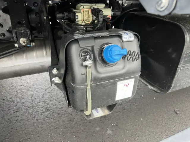 三菱 キャンター 2RG-FEB80(2WD)の写真20