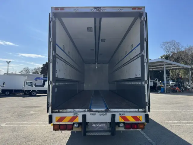 日野 プロフィア 2DG-FW1AHG(8x4)の写真9