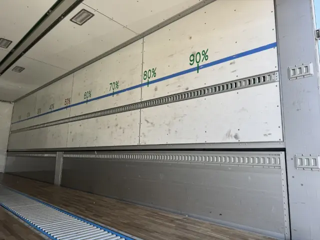 日野 プロフィア 2DG-FW1AHG(8x4)の写真11