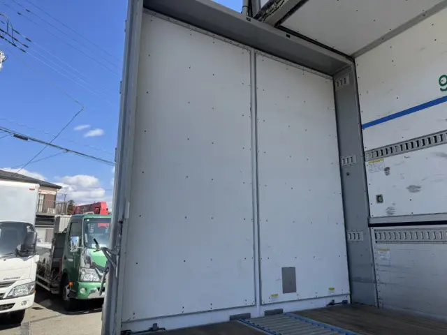 日野 プロフィア 2DG-FW1AHG(8x4)の写真16