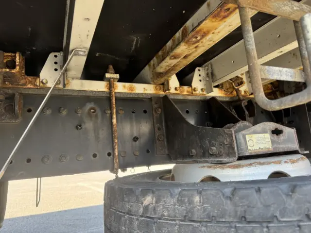 日野 プロフィア 2DG-FW1AHG(8x4)の写真19