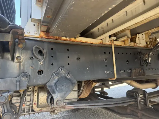 日野 プロフィア 2DG-FW1AHG(8x4)の写真21