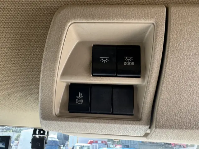 日野 プロフィア 2DG-FW1AHG(8x4)の写真33