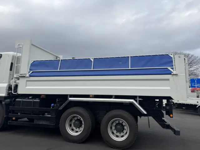 いすゞ ギガ 2RG-CXZ77DT(未入力/関係無)の写真7