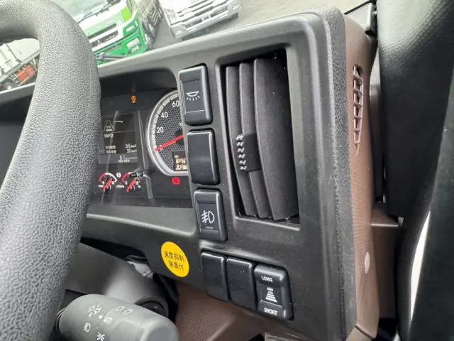 いすゞ ギガ 2RG-CXZ77DT(未入力/関係無)の写真32