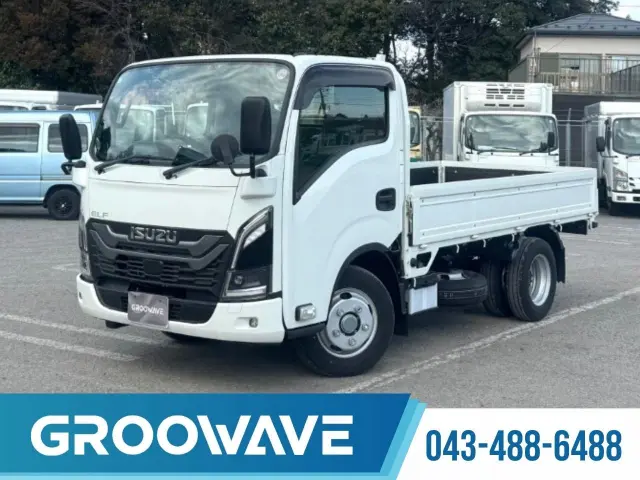 いすゞ エルフ 2TG-NJR88AF(2WD)の写真1