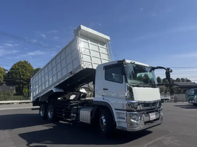 三菱 スーパーグレート 2PG-FV70HY(6x4)の写真2