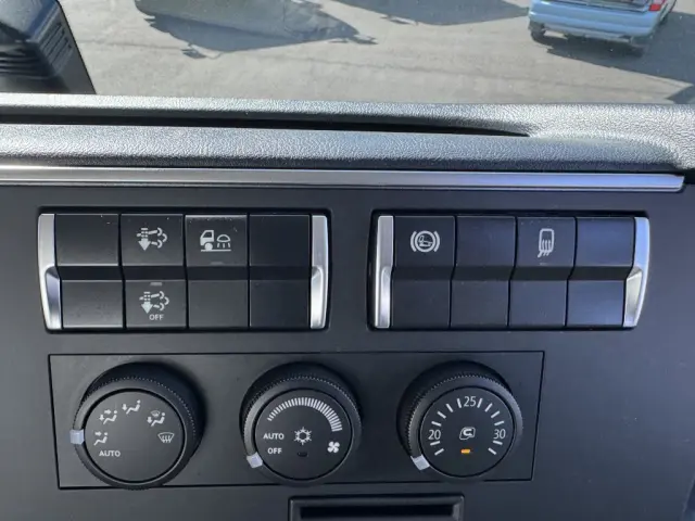 三菱 スーパーグレート 2PG-FV70HY(6x4)の写真37