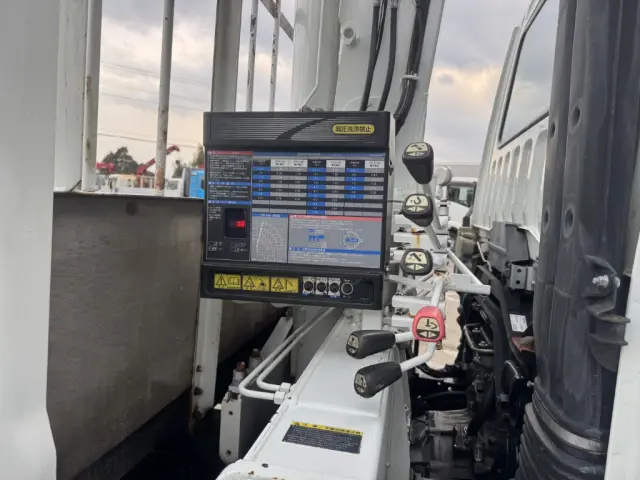 三菱 ファイター 2KG-FK61F(未入力/関係無)の写真19