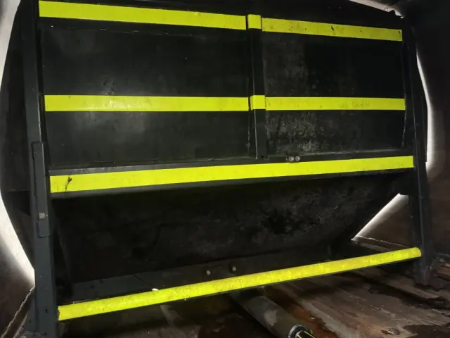 いすゞ エルフ TFG-NMR82ZAN(2WD)の写真18