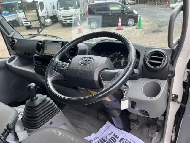 トヨタ ダイナ 2RG-XZU650(2WD)の写真32