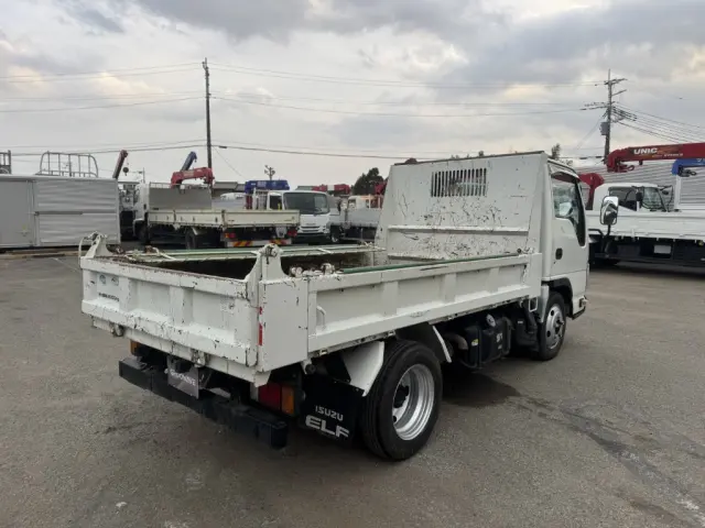 いすゞ エルフ TKG-NJR85AN(2WD)の写真3