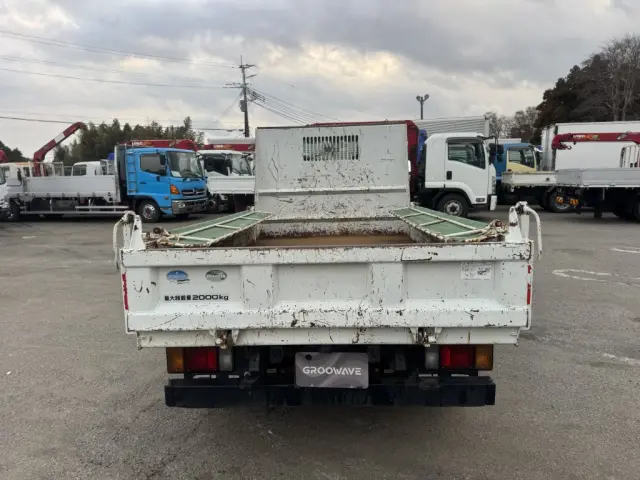 いすゞ エルフ TKG-NJR85AN(2WD)の写真7