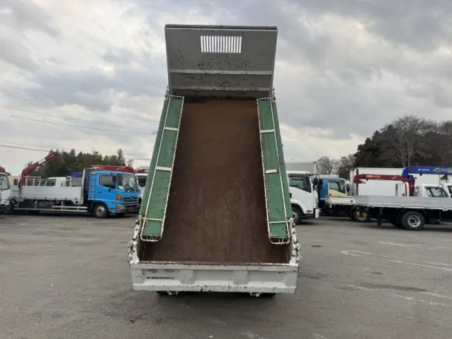 いすゞ エルフ TKG-NJR85AN(2WD)の写真8