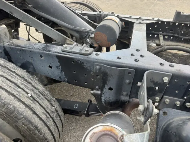 いすゞ エルフ TKG-NJR85AN(2WD)の写真18