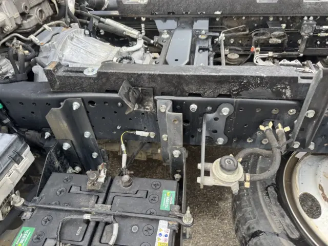 いすゞ エルフ TKG-NJR85AN(2WD)の写真22