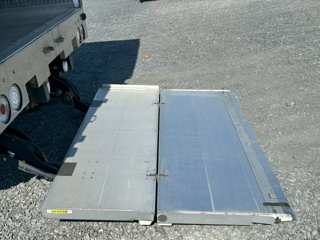 いすゞ フォワード 2PG-FRR90T2(未入力/関係無)の写真12