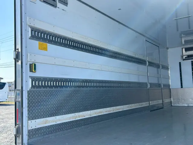 いすゞ フォワード 2PG-FRR90T2(未入力/関係無)の写真13