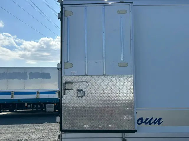 いすゞ フォワード 2PG-FRR90T2(未入力/関係無)の写真20