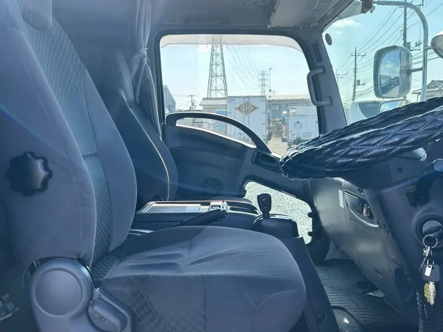 いすゞ フォワード 2PG-FRR90T2(未入力/関係無)の写真31