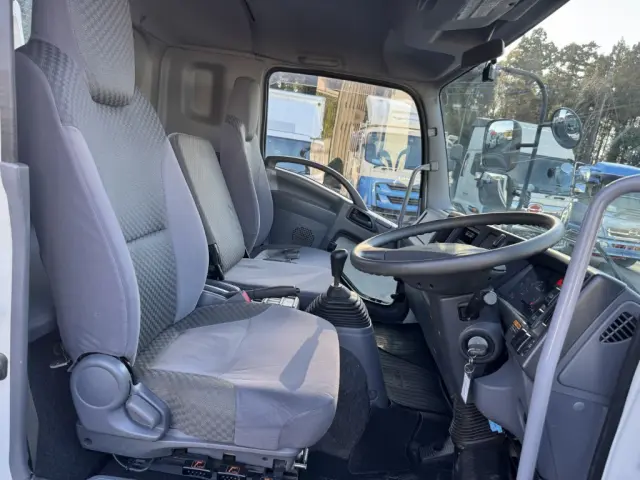 いすゞ フォワード 2RG-FRR90S2(未入力/関係無)の写真31