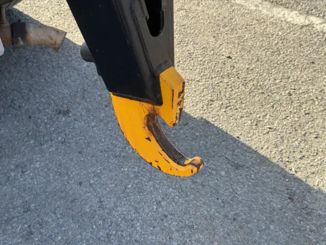 三菱 キャンター 2PG-FBAV0(2WD)の写真20