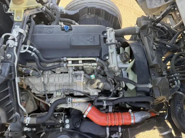 三菱 キャンター 2PG-FBAV0(2WD)の写真43