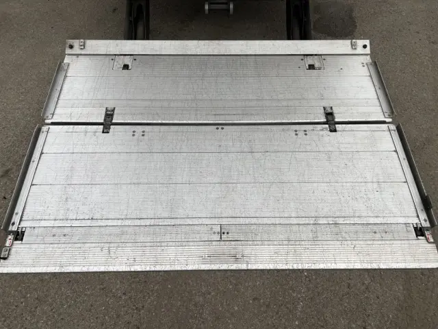 日野 レンジャー TKG-FD9JLAA(未入力/関係無)の写真10