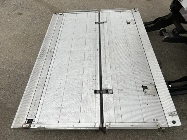 日野 レンジャー TKG-FD9JLAA(未入力/関係無)の写真11