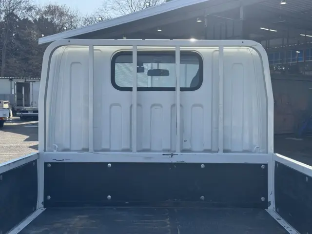 三菱 キャンター 2TG-FBA00(2WD)の写真13