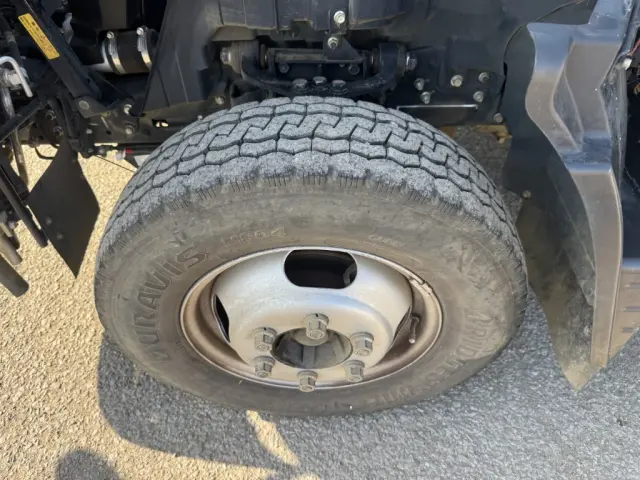 三菱 キャンター 2TG-FBA00(2WD)の写真36