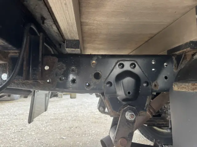 いすゞ エルフ TRG-NJS85A(4WD)の写真20