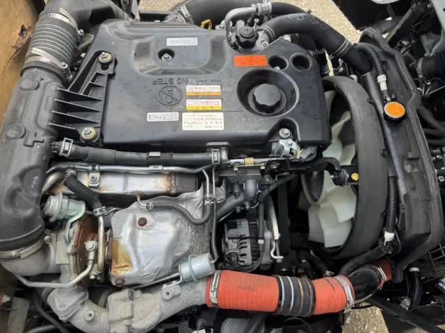 いすゞ エルフ TRG-NJS85A(4WD)の写真38