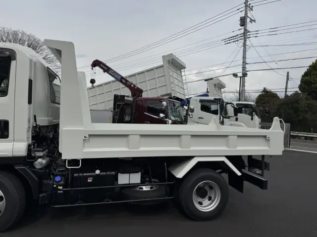 いすゞ フォワード 2RG-FRR90S3(未入力/関係無)の写真7