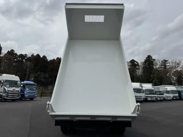 いすゞ フォワード 2RG-FRR90S3(未入力/関係無)の写真9