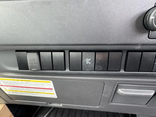 いすゞ フォワード 2RG-FRR90S3(未入力/関係無)の写真32