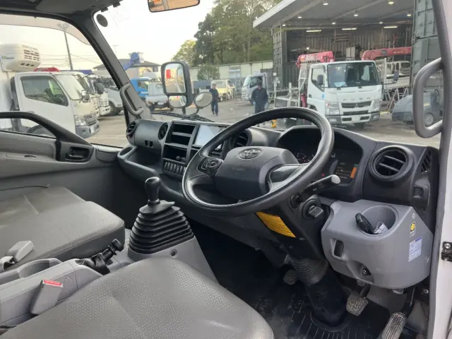 トヨタ ダイナ 2RG-XZU710(2WD)の写真33