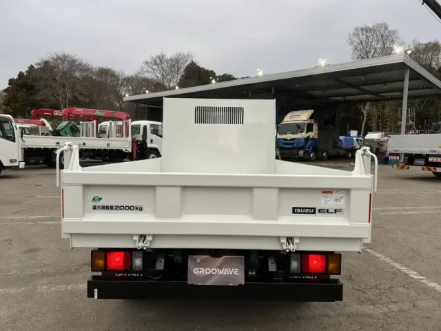 いすゞ エルフ 2PG-NKS88AD(4WD)の写真8