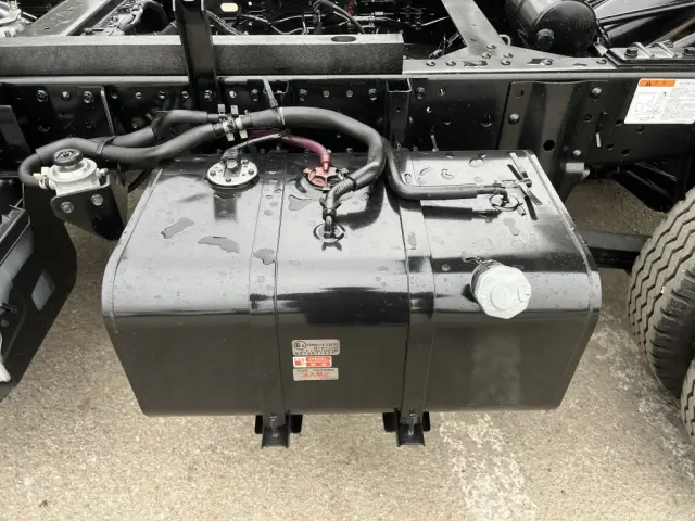 いすゞ エルフ 2PG-NKS88AD(4WD)の写真26