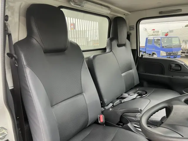 いすゞ エルフ 2PG-NKS88AD(4WD)の写真27