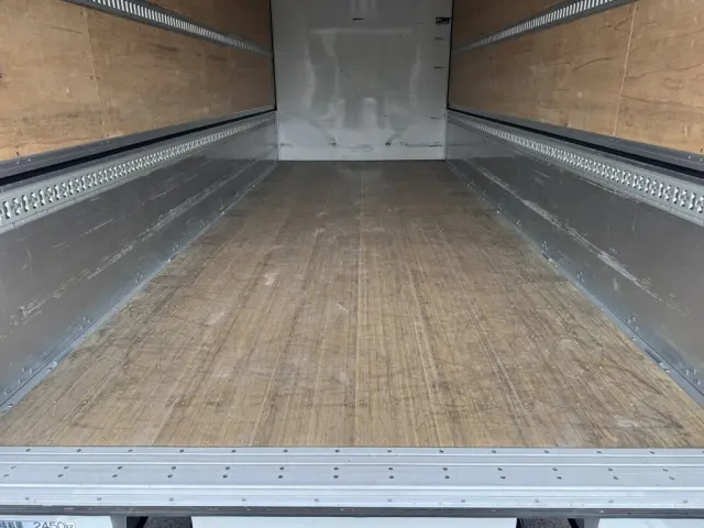 いすゞ フォワード 2RG-FRR90T4(未入力/関係無)の写真14