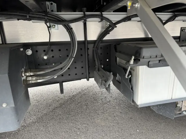 いすゞ フォワード 2RG-FRR90T4(未入力/関係無)の写真25