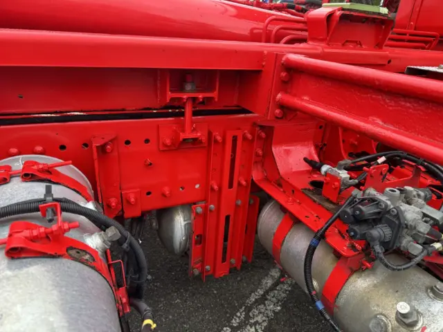日野 プロフィア 2DG-FS1EJA(6x4)の写真21