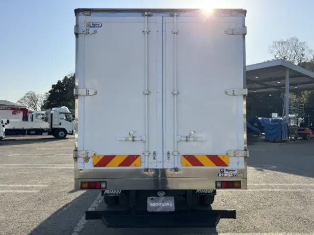 三菱 キャンター 2PG-FEB90(2WD)の写真9