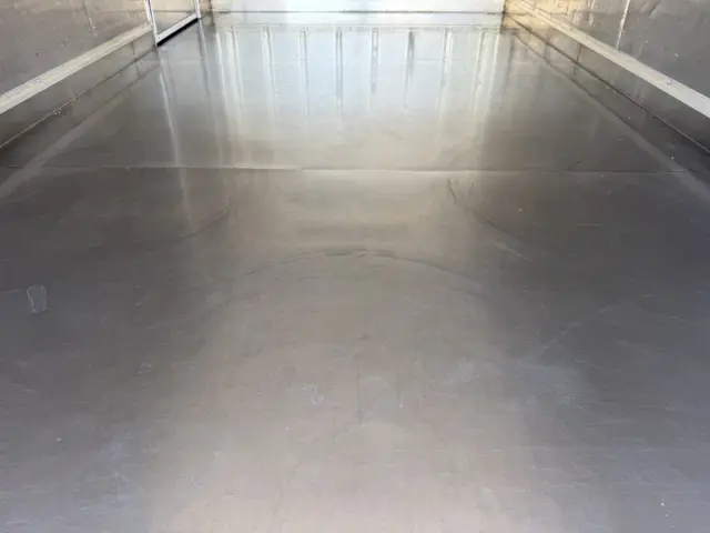 三菱 キャンター 2PG-FEB90(2WD)の写真13